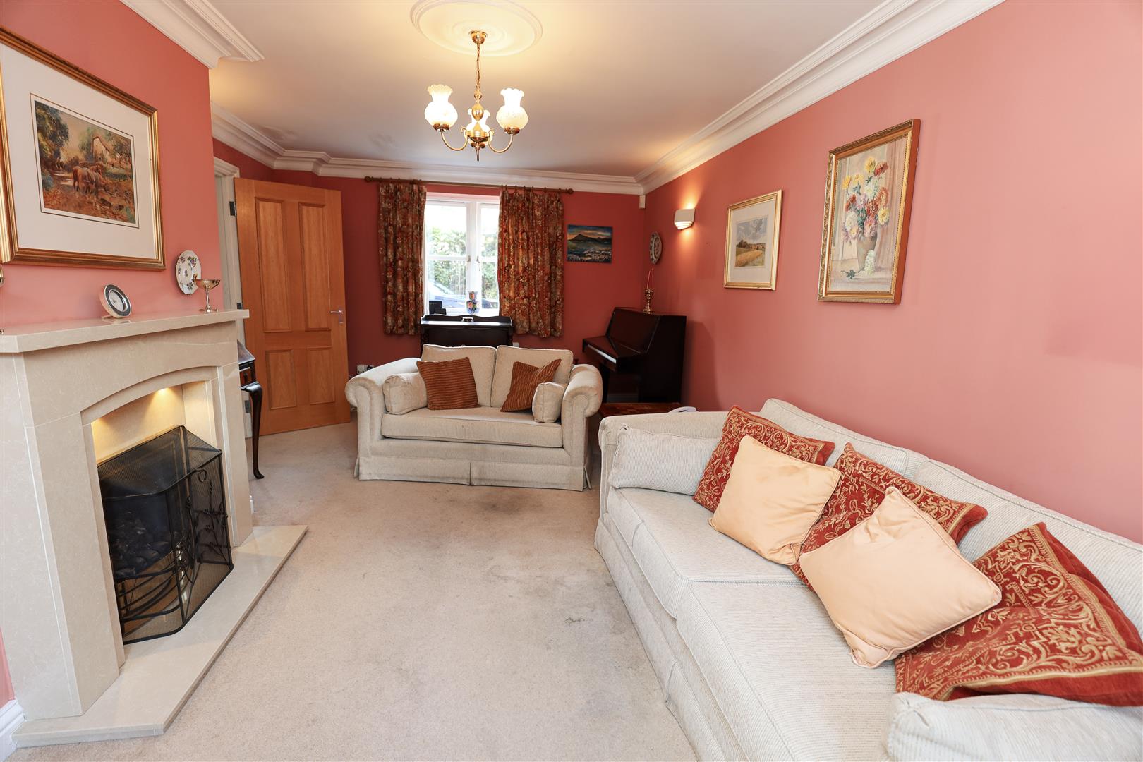 2 Castle Mews, Llanblethian, Cowbridge, Vale of Glamorgan, CF71 7FA